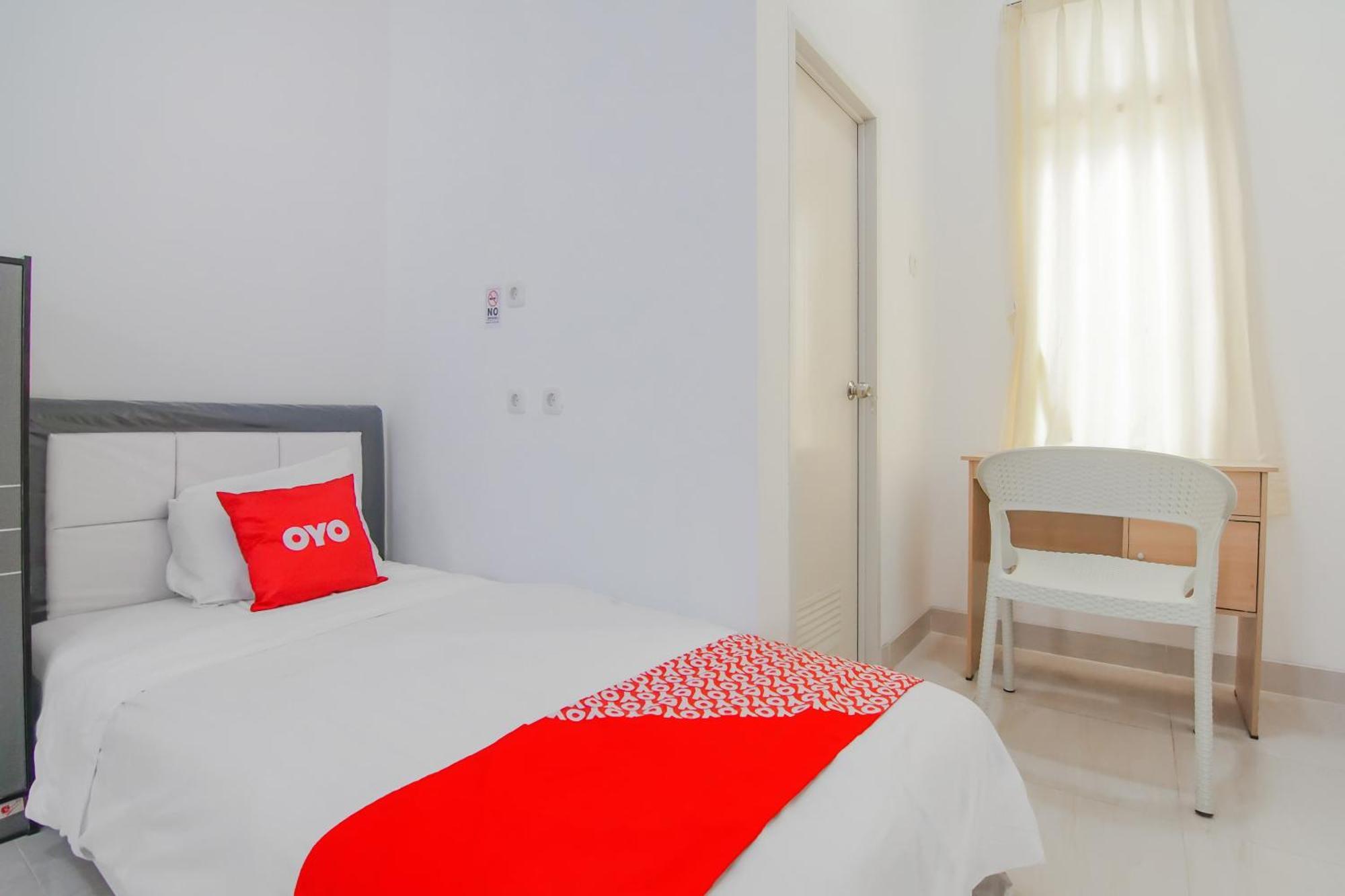 Super Oyo Capital O 90342 Kemang Garden Hotel จาการ์ตา ภายนอก รูปภาพ